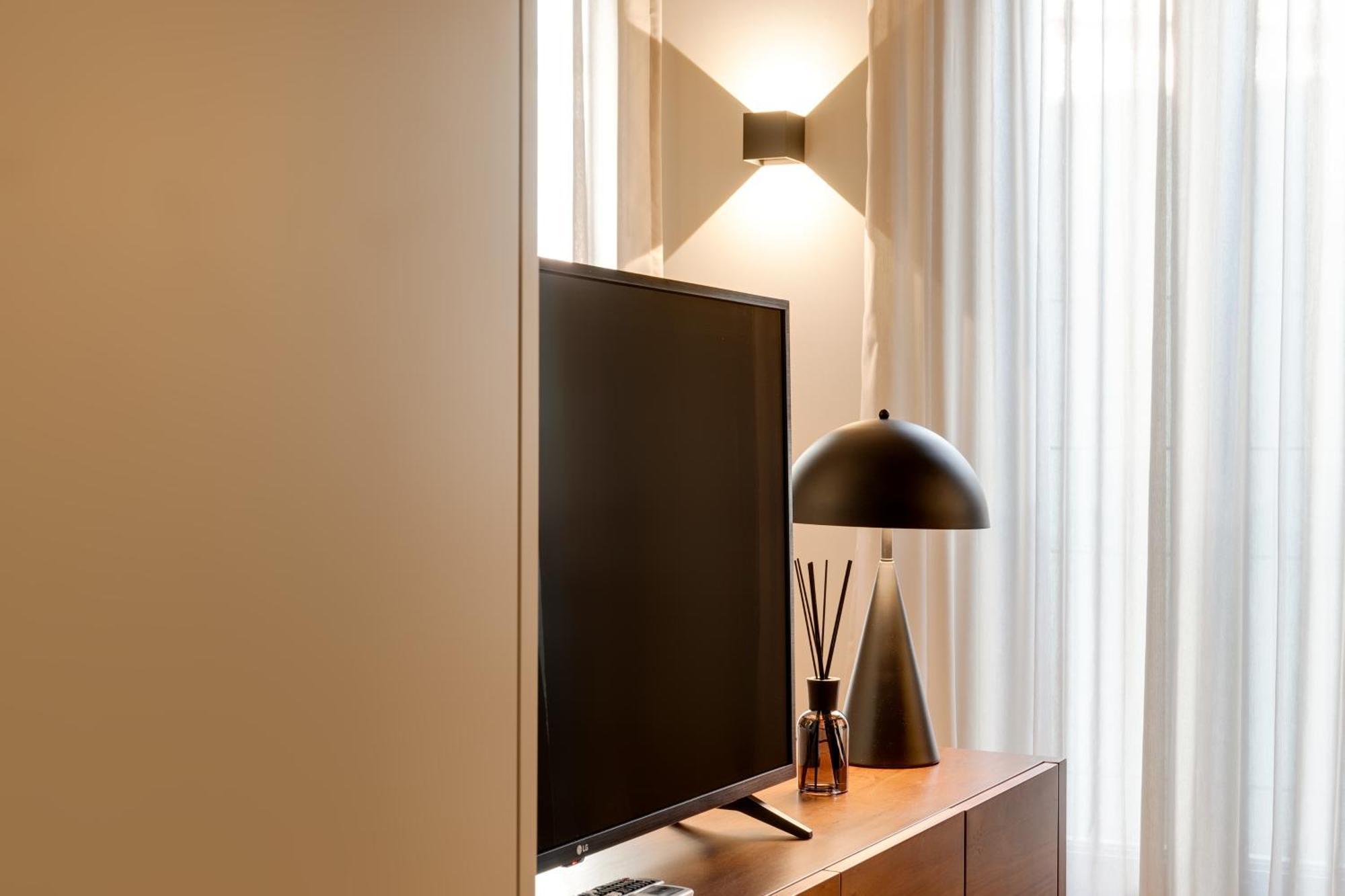 Avus M Suites And Apartments By Da'Home OOporto Esterno foto