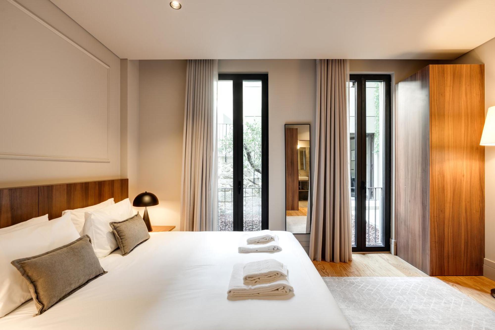 Avus M Suites And Apartments By Da'Home OOporto Esterno foto
