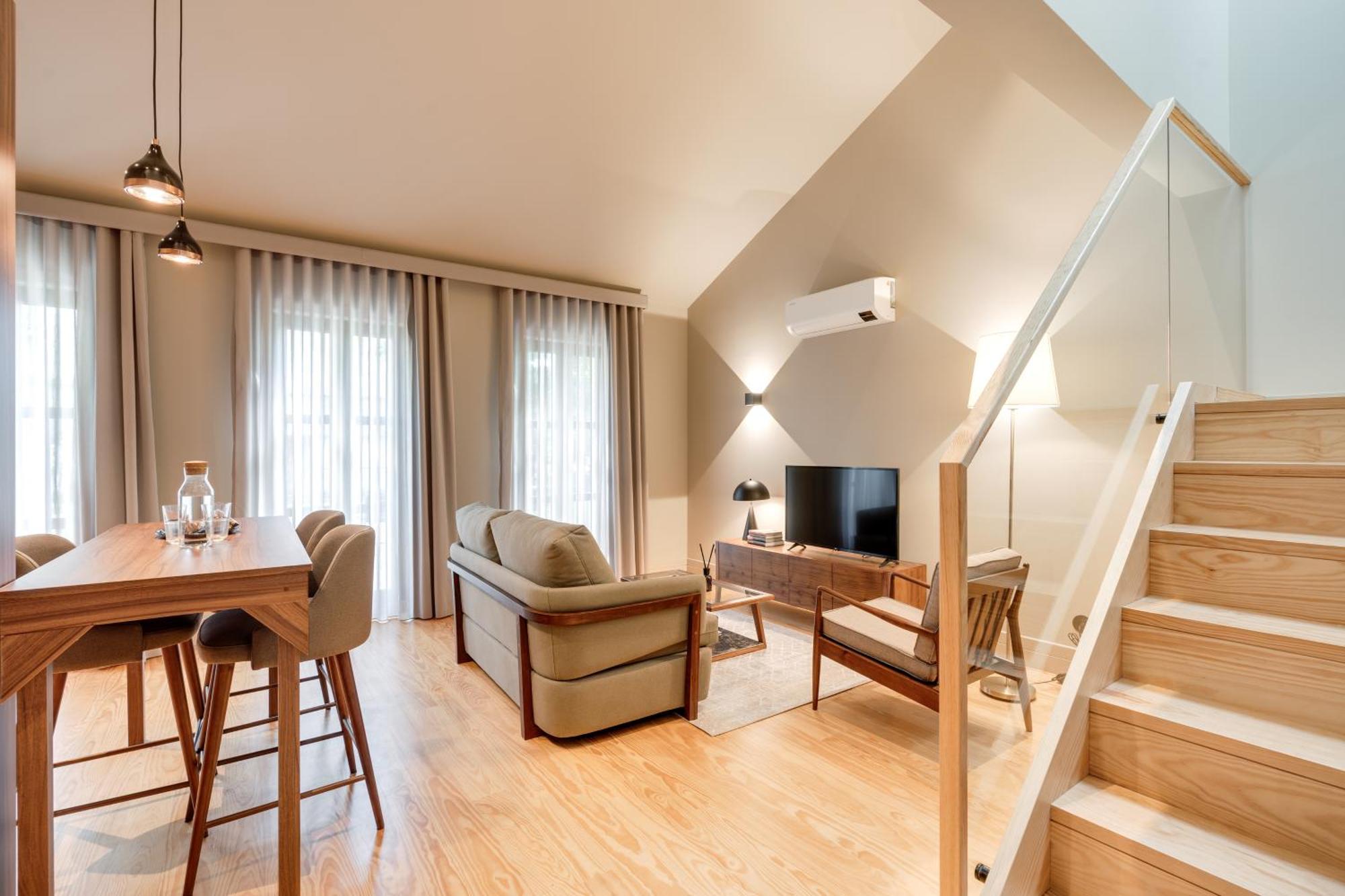 Avus M Suites And Apartments By Da'Home OOporto Esterno foto