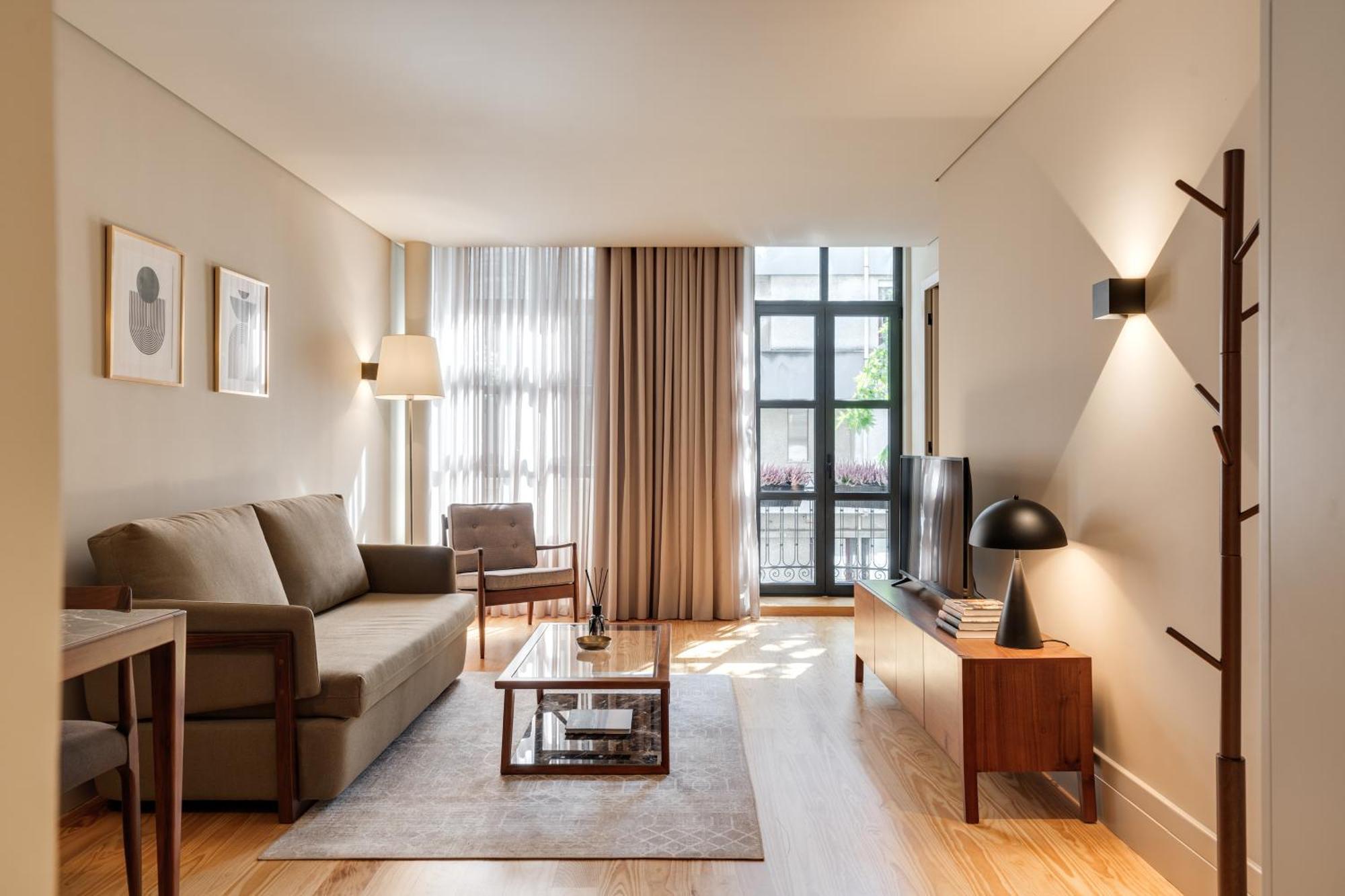 Avus M Suites And Apartments By Da'Home OOporto Esterno foto