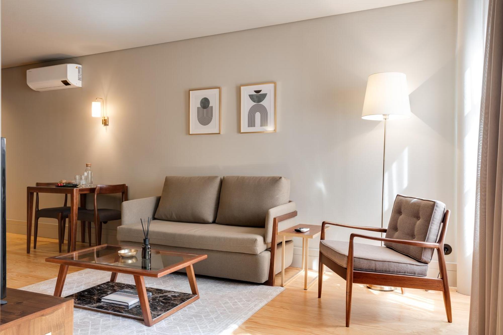 Avus M Suites And Apartments By Da'Home OOporto Esterno foto