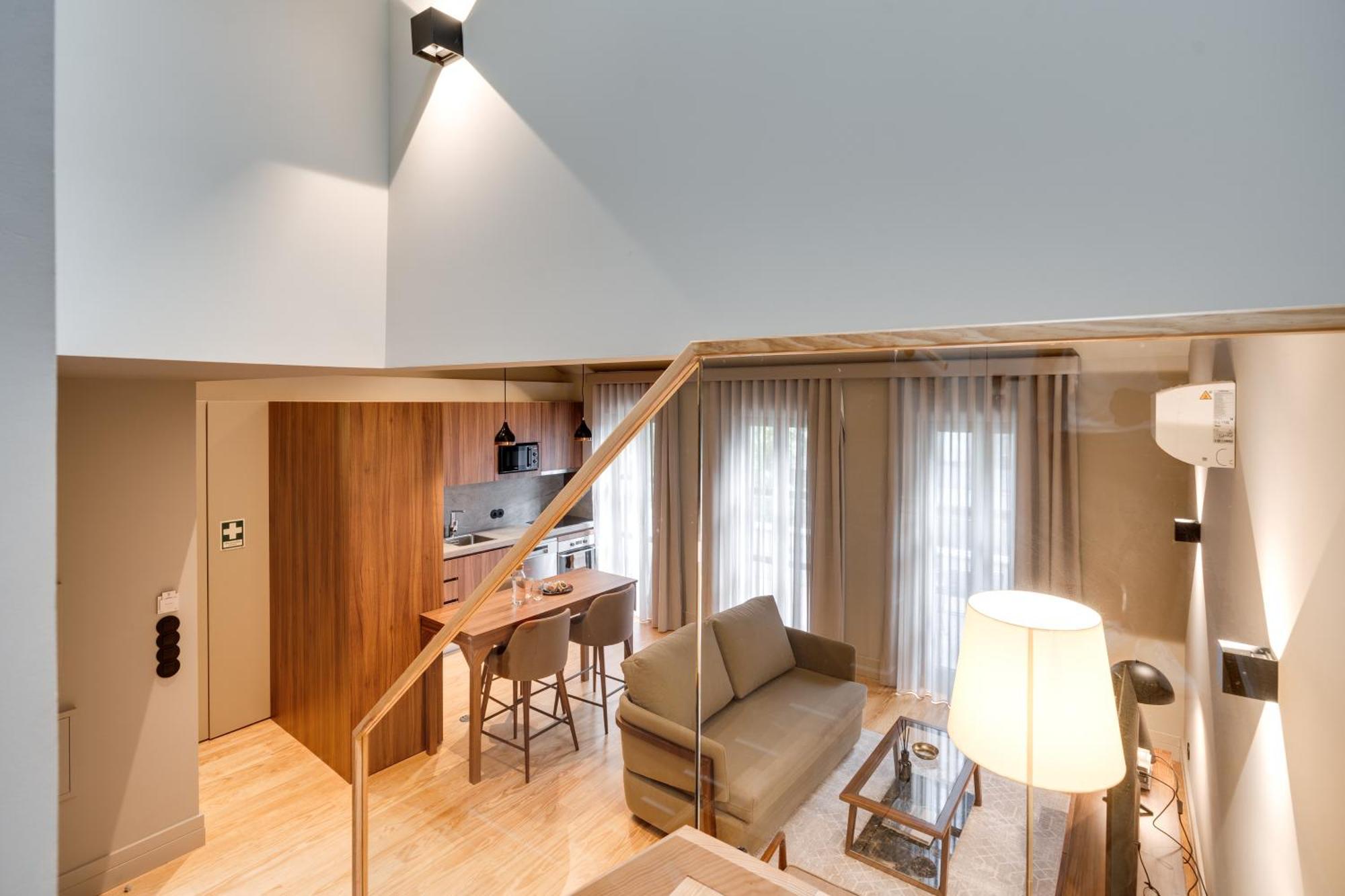 Avus M Suites And Apartments By Da'Home OOporto Esterno foto