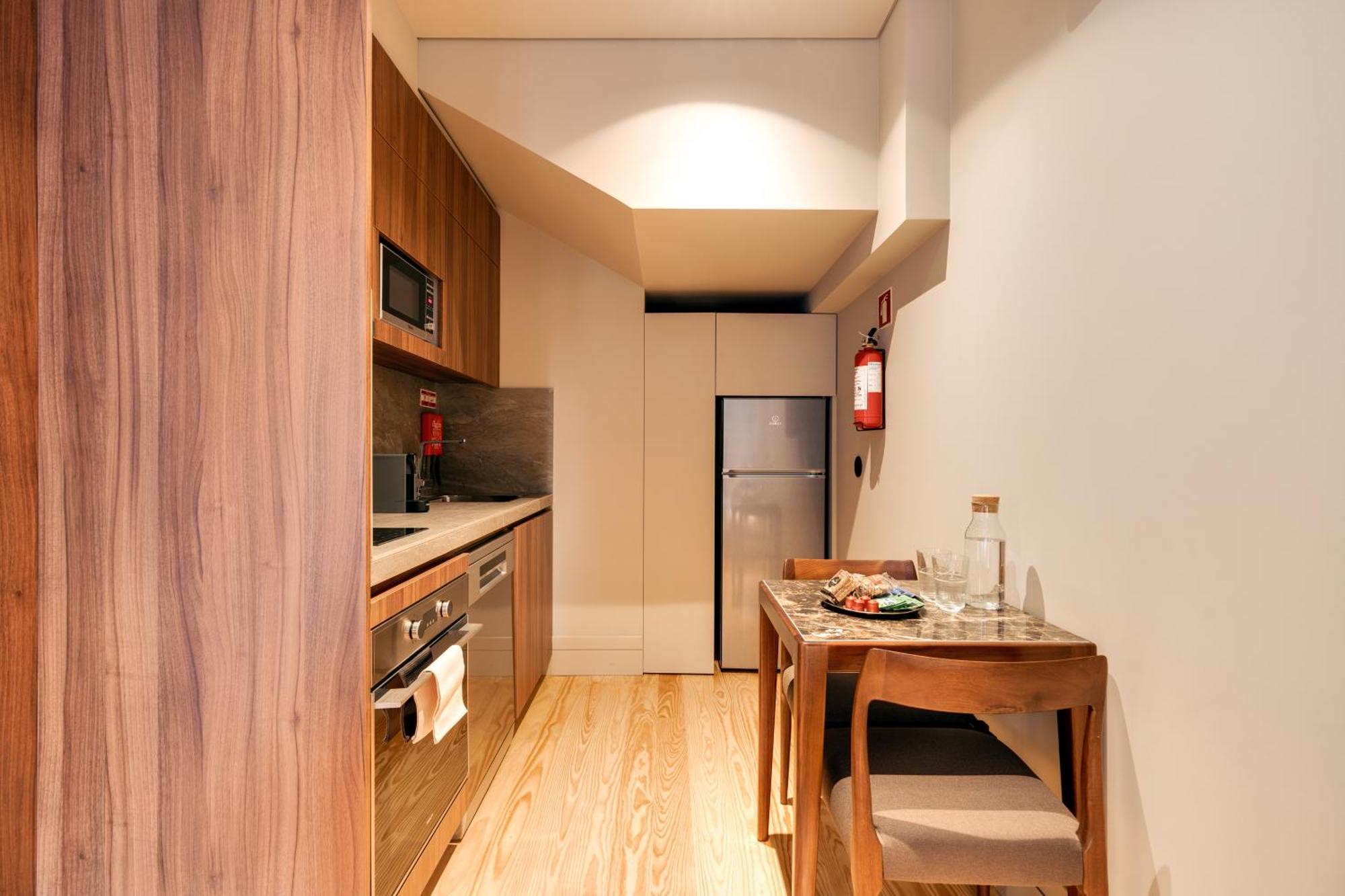 Avus M Suites And Apartments By Da'Home OOporto Esterno foto