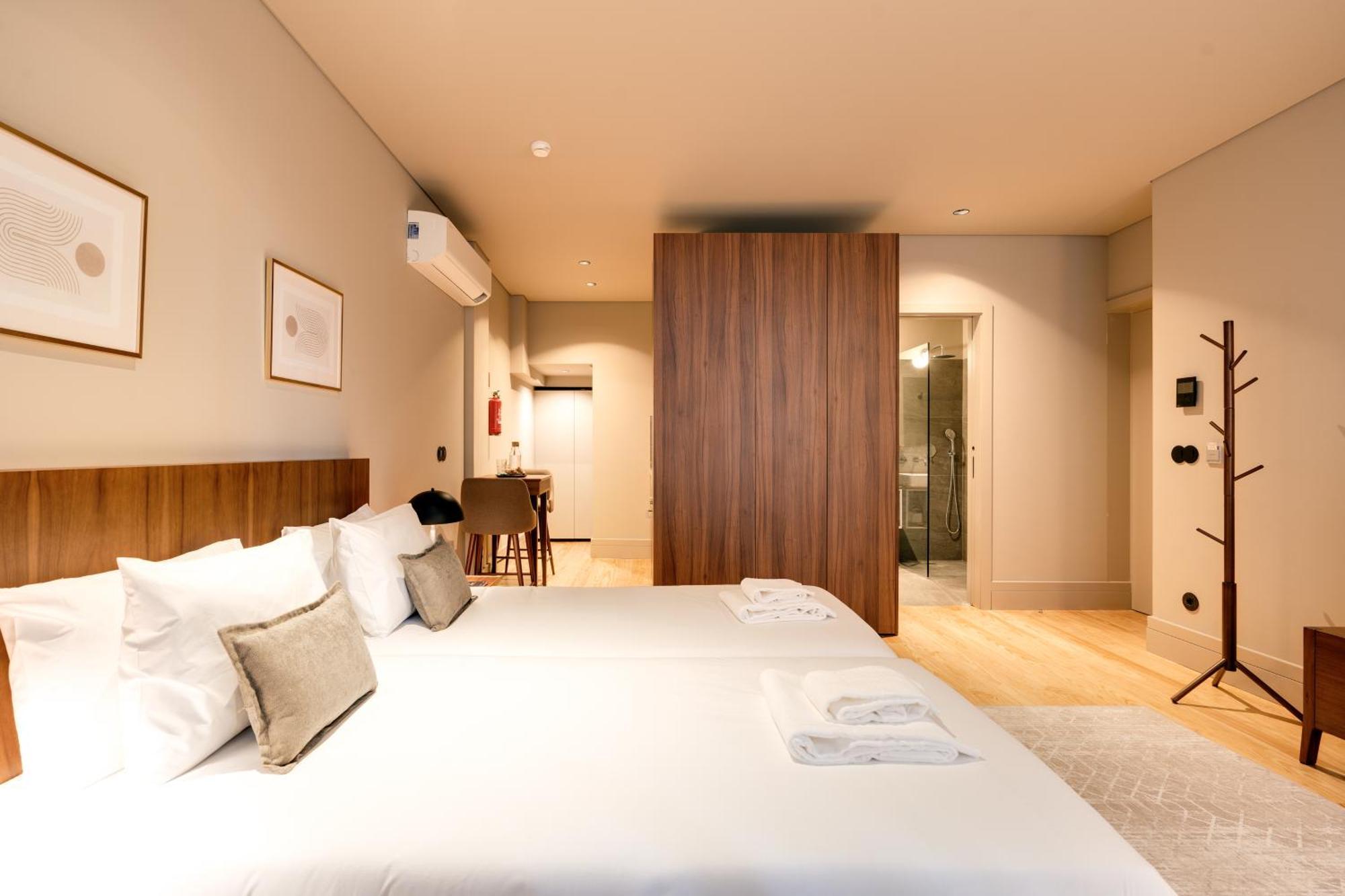 Avus M Suites And Apartments By Da'Home OOporto Esterno foto